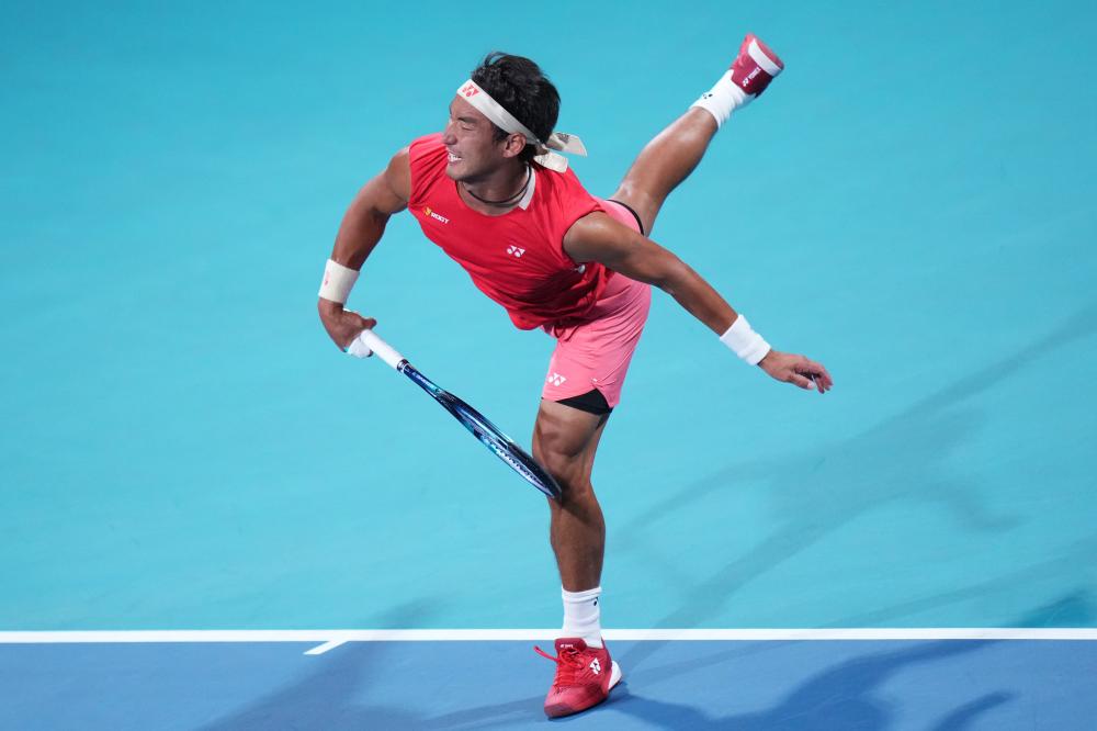 轻球员树立 轻球员树立